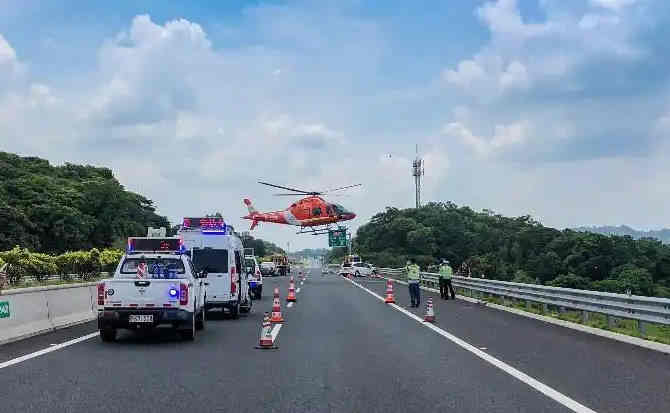 龙潭区高速公路汽车救援案例